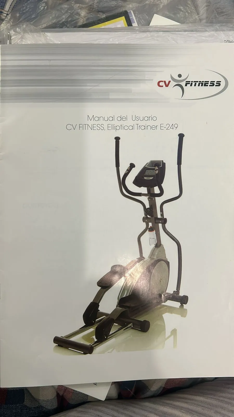 Elíptica revisada con manual del fabricante durante el servicio